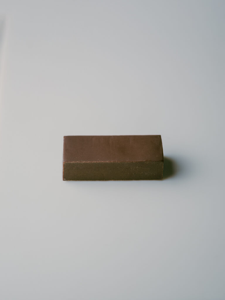 ラム酒と70% チョコレートのヨウカンカ